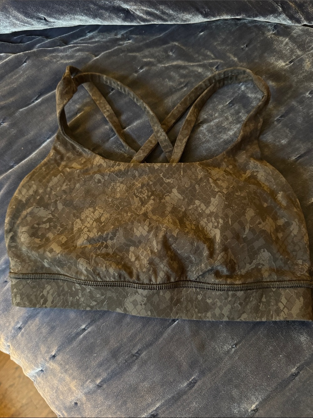 lululemon Energy  Sports Bra -Black Size 2